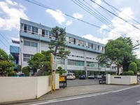 周辺環境:川越市立寺尾中学校