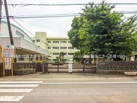 周辺環境:川越市立富士見中学校