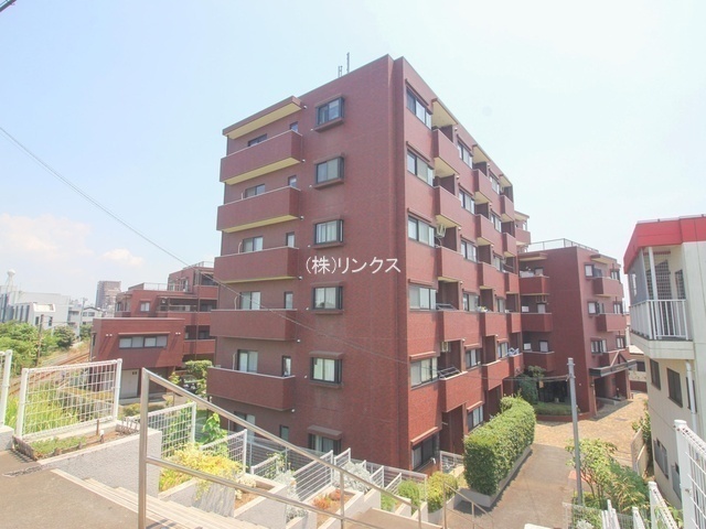 外観: