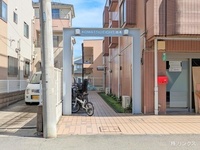エントランス: