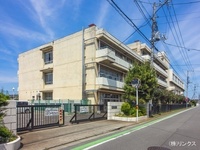 周辺環境:川越市立新宿小学校