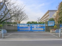周辺環境:戸田市立笹目東小学校