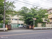 周辺環境:川越市立泉小学校