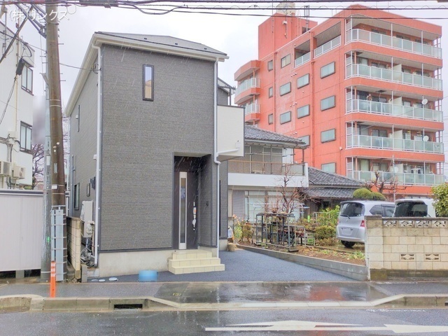 外観: