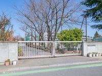 周辺環境:新座市立第三中学校