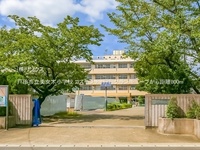 周辺環境:戸田市立美女木小学校