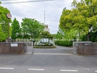 周辺環境:富士見市立本郷中学校