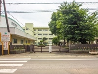 周辺環境:川越市立富士見中学校