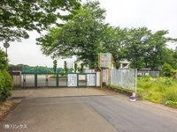 周辺環境:川越市立高階西中学校