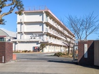 周辺環境:ふじみ野市立花の木中学校