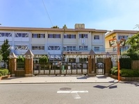 周辺環境:さいたま市立西浦和小学校