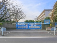 周辺環境:戸田市立笹目東小学校