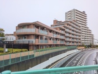 外観: