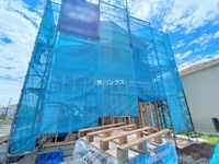 Thumb e5b9300ae1