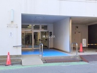 エントランス: