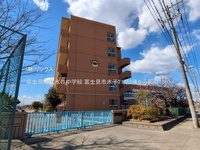 周辺環境:富士見市立水谷中学校