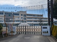 周辺環境:川越市立新宿小学校