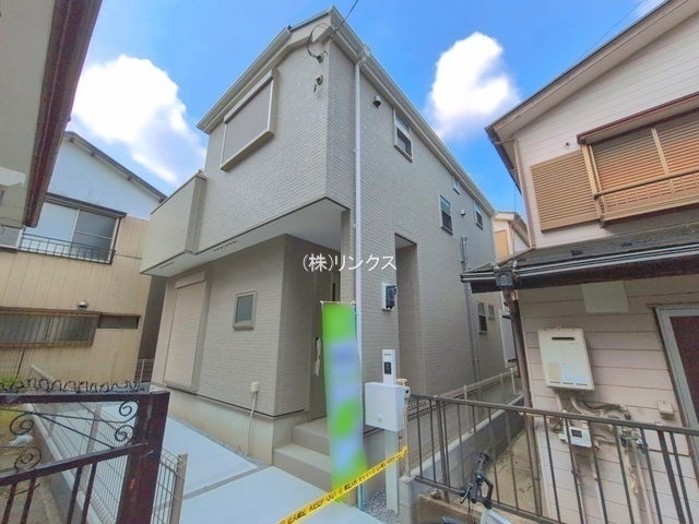 外観: