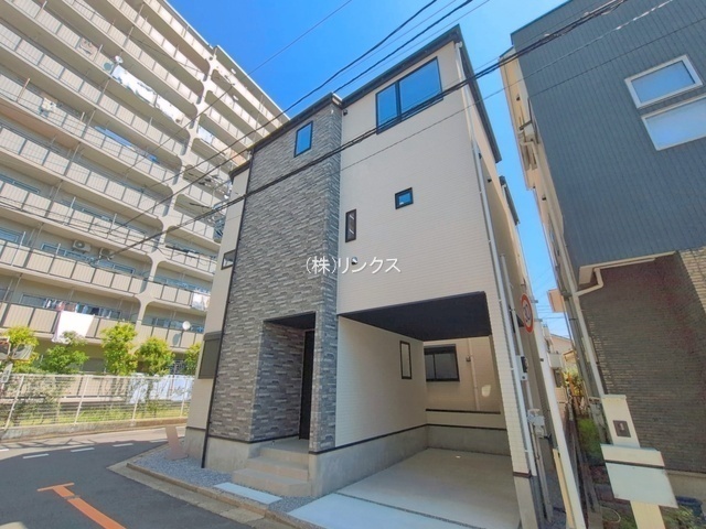 外観: