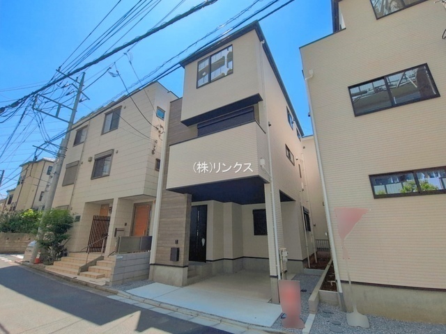 外観: