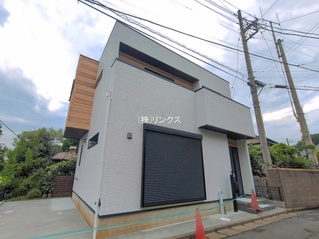 外観: