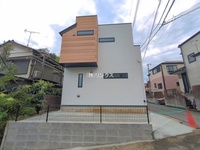 外観: