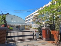 周辺環境:川越市立大東中学校