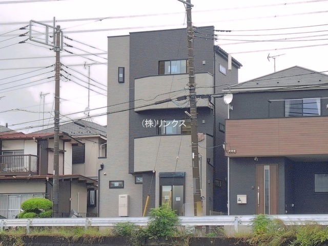 外観: