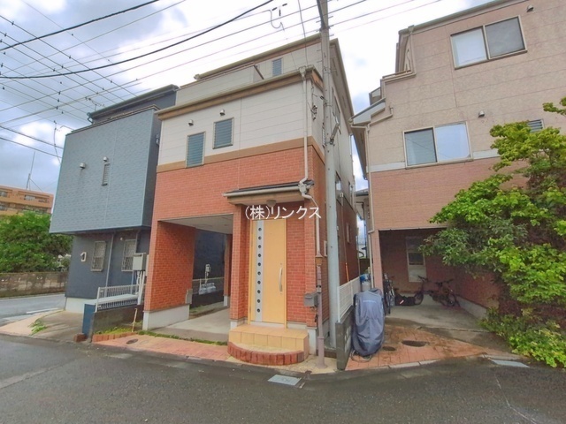 外観: