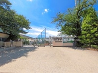 周辺環境:戸田市立笹目中学校