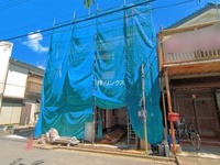 外観: