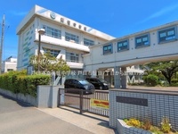 周辺環境:戸田市立美笹中学校