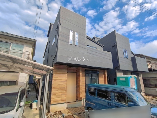 外観: