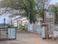 周辺環境:川越市立高階西中学校