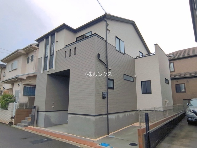 外観: