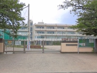 周辺環境:戸田市立笹目中学校