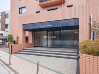 エントランス:
