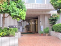 エントランス: