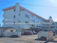 周辺環境:富士見市立鶴瀬小学校