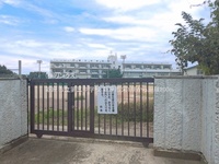 周辺環境:新座市立第三中学校